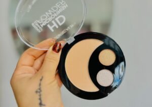 Polvo compacto + iluminador